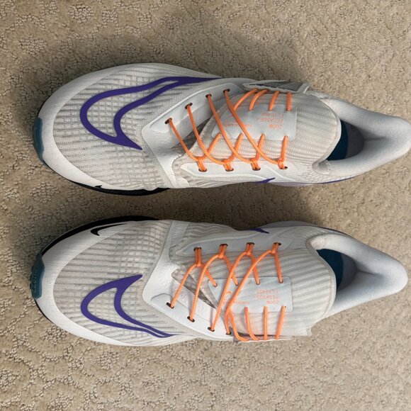 Nike Air Zoom Pegasus 39 FlyEase 'Phantom Psychic Purple' - Picture 2 of 9